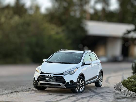 HYUNDAI HB20X 1.6 16V PREMIUM FLEX 4P AUTOMÁTICO
